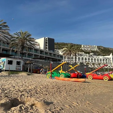 Happy * Sesimbra